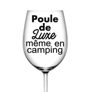 Poule de luxe même au camping